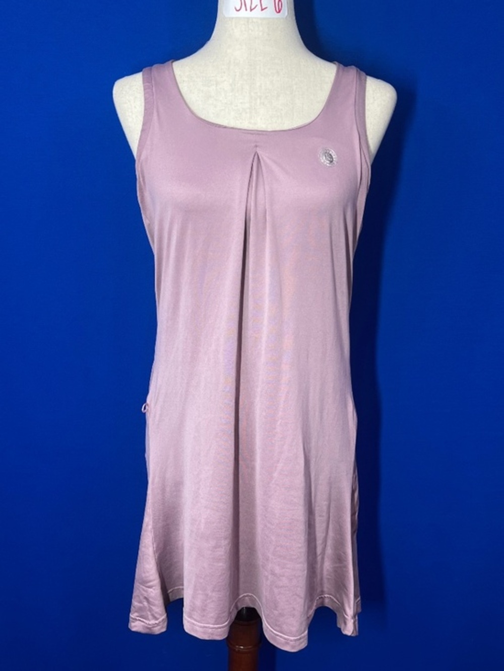 |•ADIDAS•| Athletic Activewear Dress Size Medium